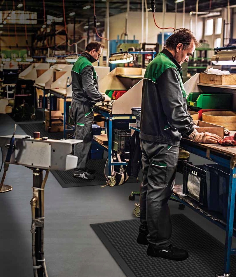 Skystep TM 455 gumi modulszőnyeg száraz ipari környezetbe